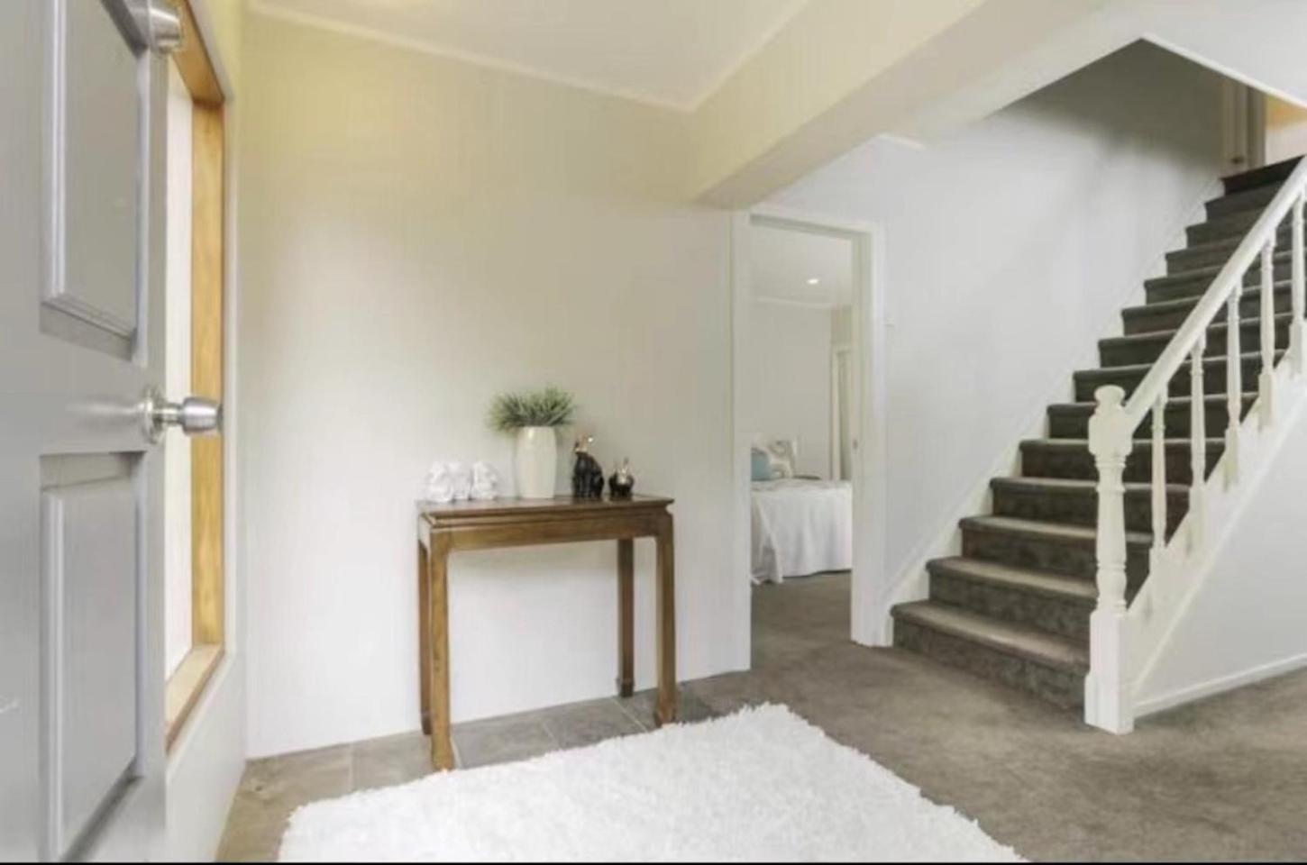 Ferienhaus Remuera 5 Bedroom Holiday House *