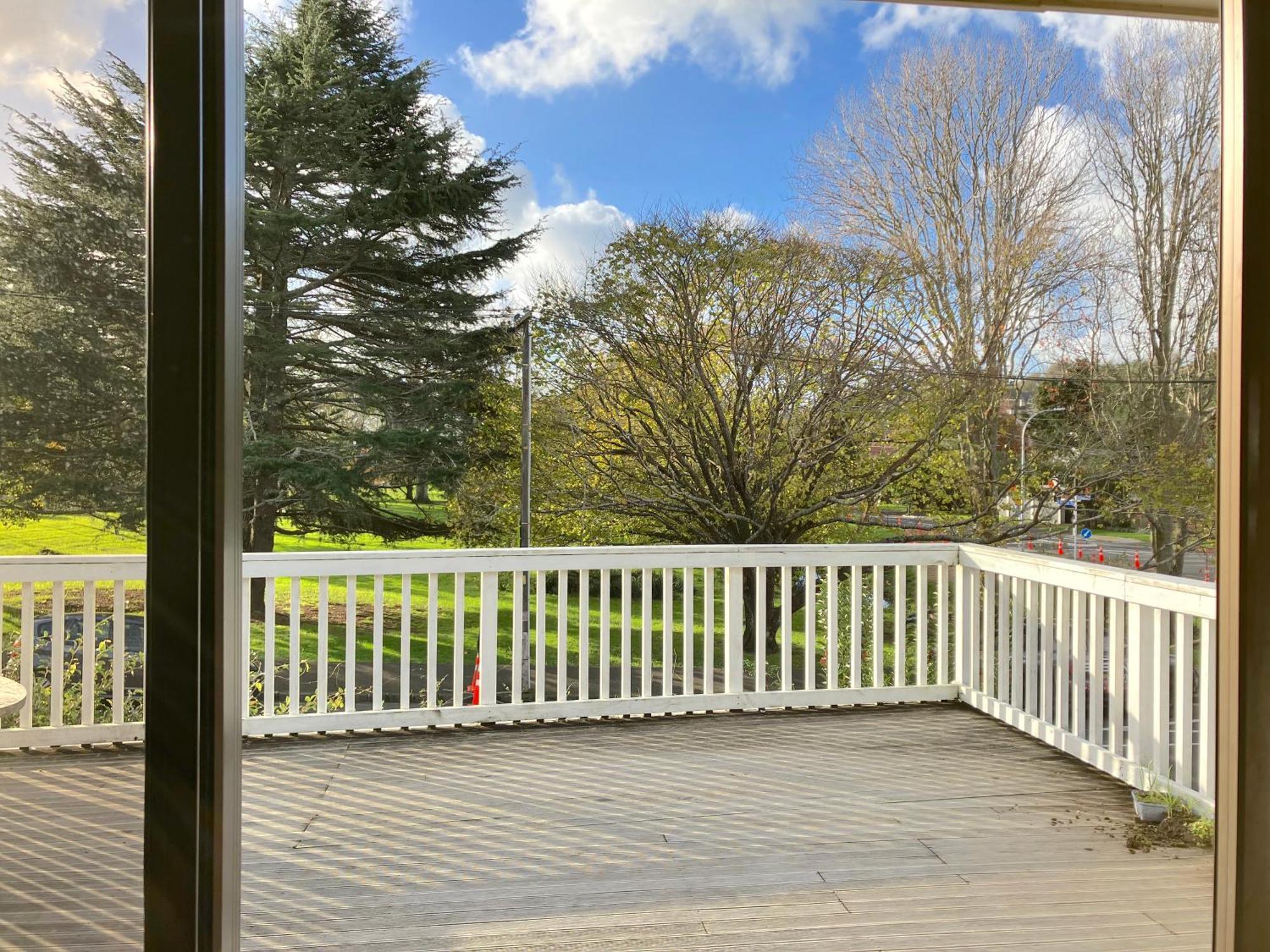 Ferienhaus Remuera 5 Bedroom Holiday House *